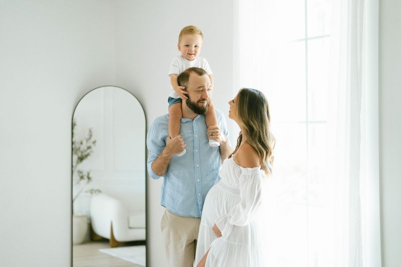 Natural Light Mini Maternity