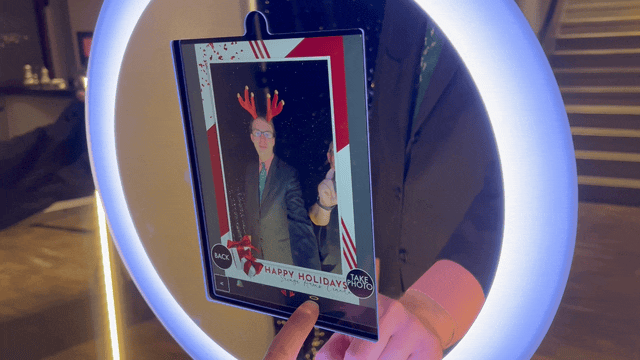 5 HOUR HOLIDAY "SELFIE SOCIAL" Photo Booth