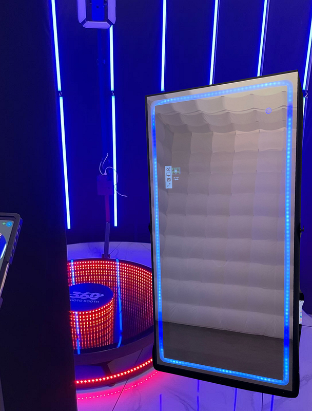 MIRROR BOOTH + 360