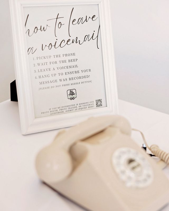 Audio Guestbook (Tan)