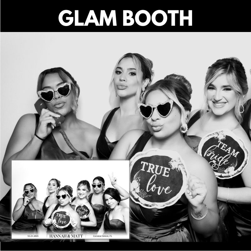 GLAM BOOTH