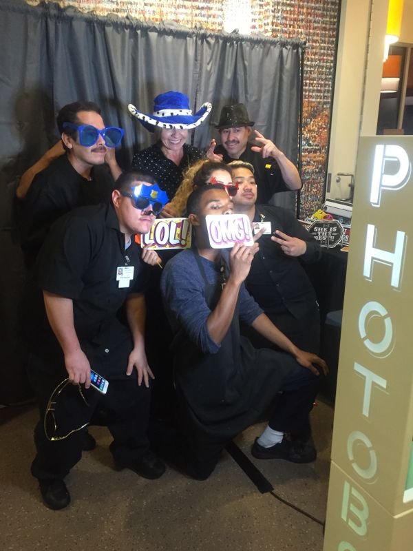 Photo Booth Package Up to 4 Hours