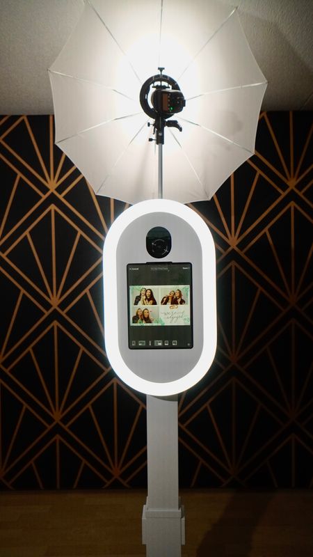 Drop off Digital Photo Booth Experience