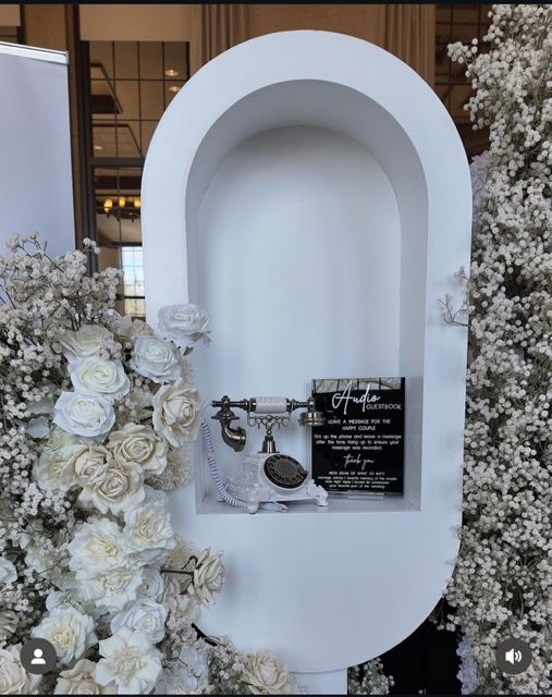 Telephone Booth Stand & Phone Package