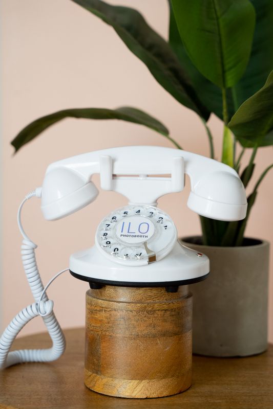 Retro White Audio Guestbook