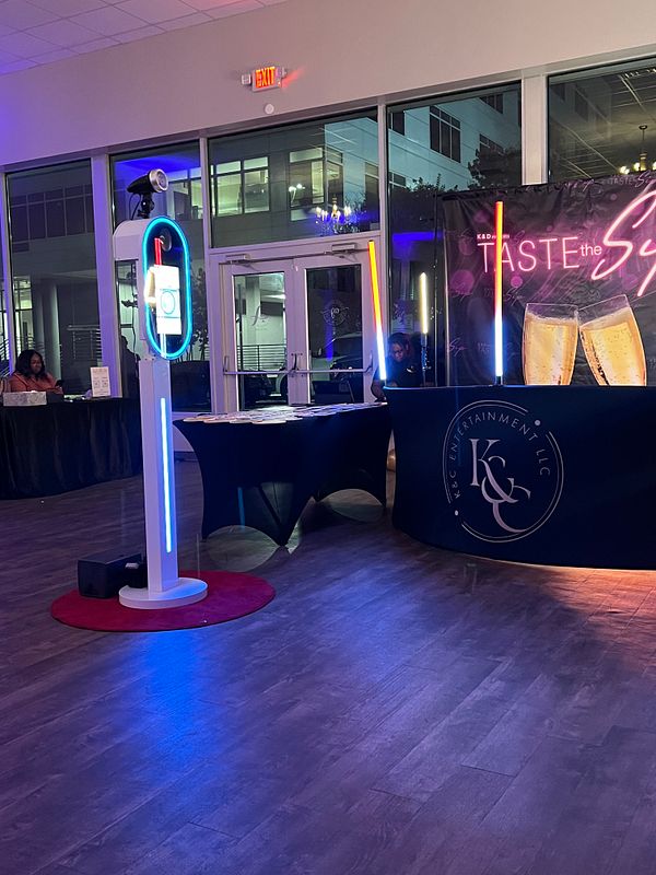 Combo Package 1: 360 and DSLR Selfie Photo Booth Rental 