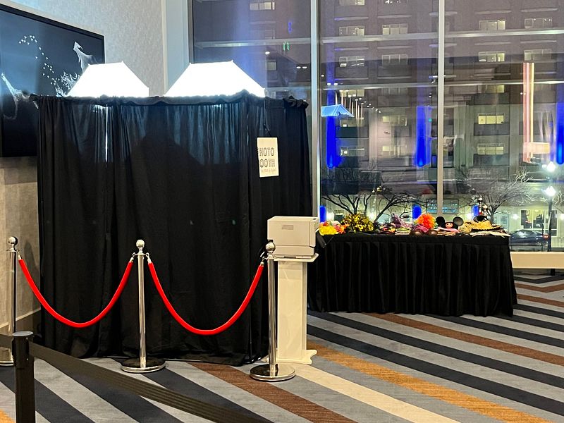 Classic Enclosed Booth Package