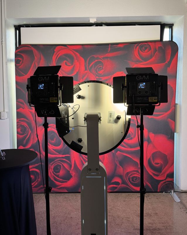 Selfie Booth 5 Hour Rental 