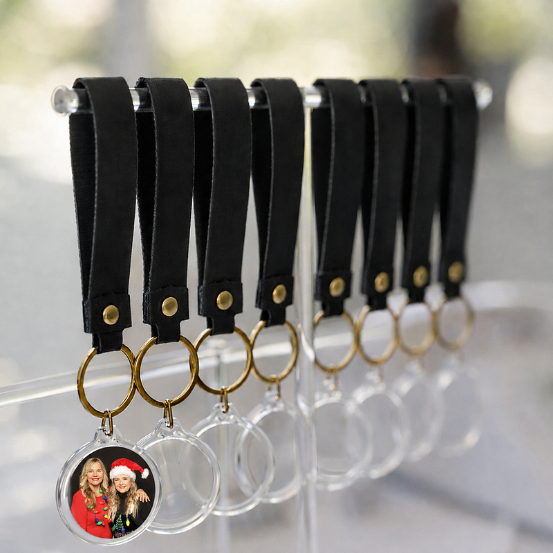 Holiday Photo Booth w/ Keychains