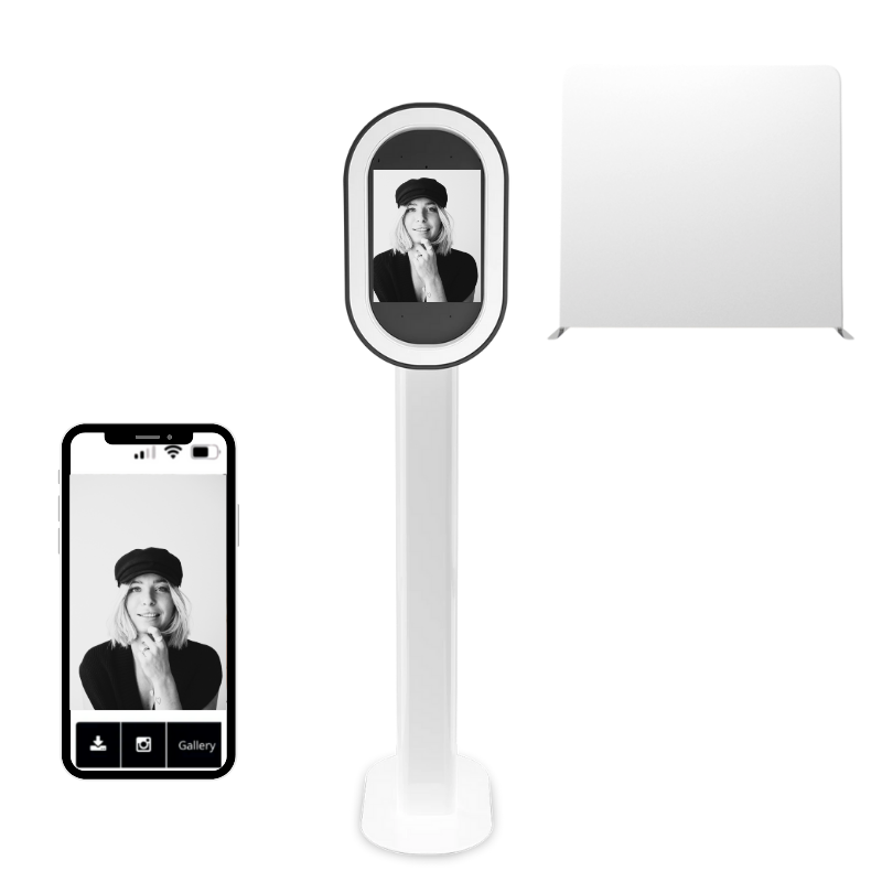  📸 Black and White SnapBar Selfie Booth 