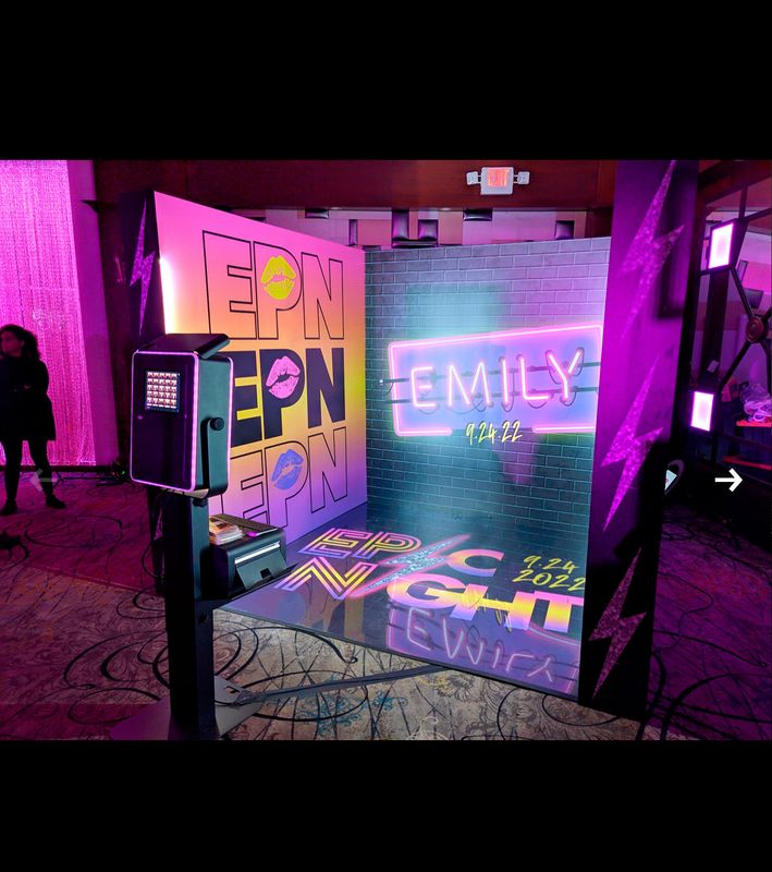 Immersive Photo Booth Experience