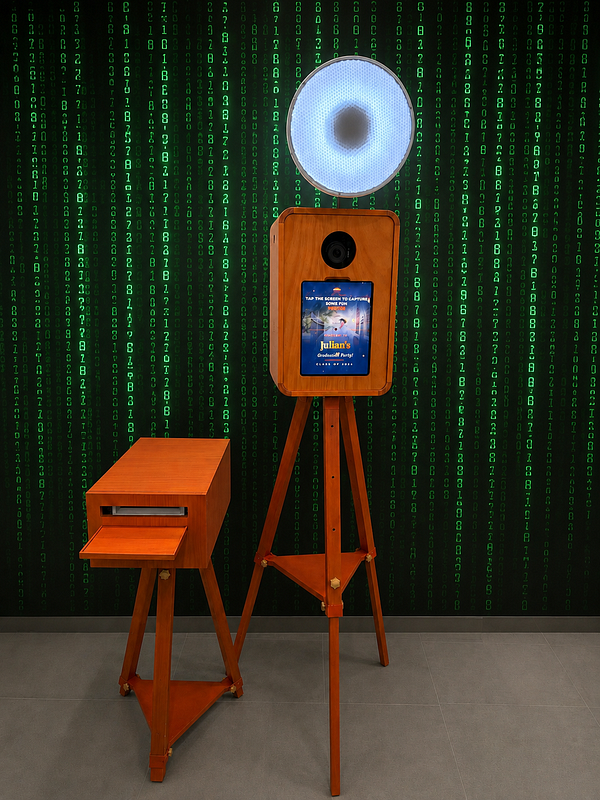 Vintage Booth- Ultimate Experience