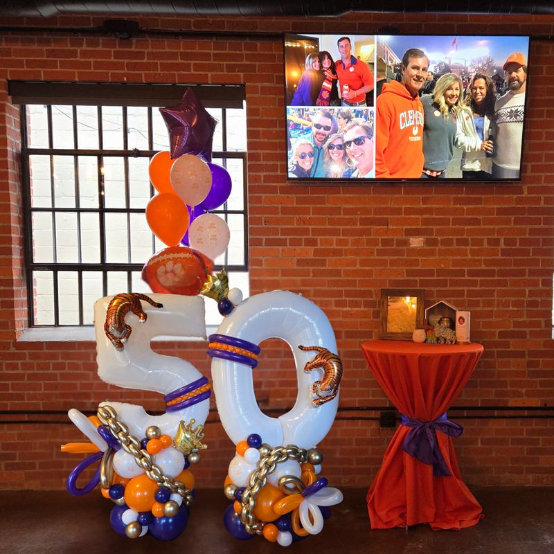 Deluxe Balloon Number Marquee