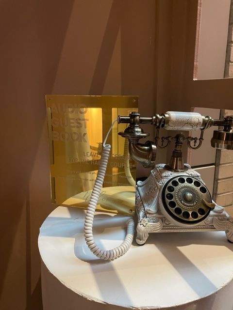 Vintage White & Gold Phone