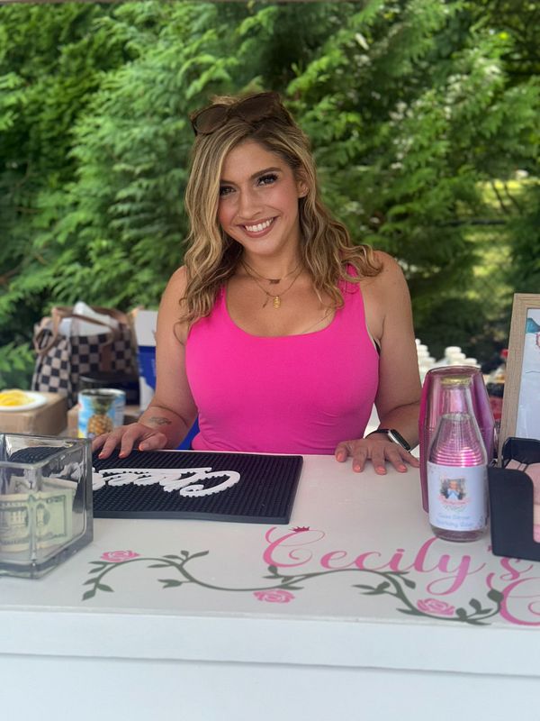 Mobile Bar with Bartender