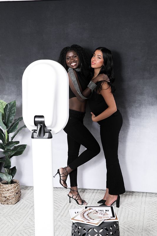 Digital Photobooth (Drop off/up to 5 hours)