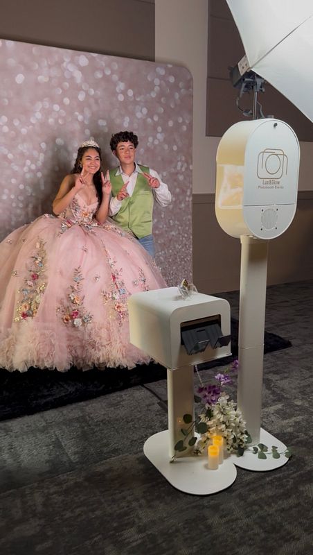 Quinceañera Photo Booth Package