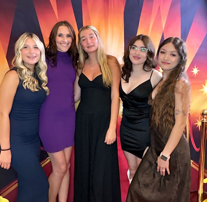 6-HOUR Premium Celebration Print and Digital Shares 