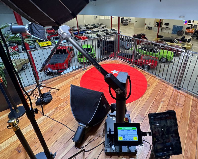 GlamBot — The Red Carpet Experience The activation that stops the room.