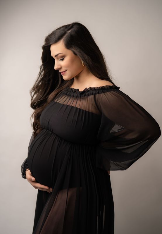 Studio Maternity Mini