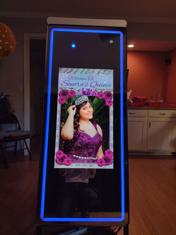 Miami Mirror Photo Booth