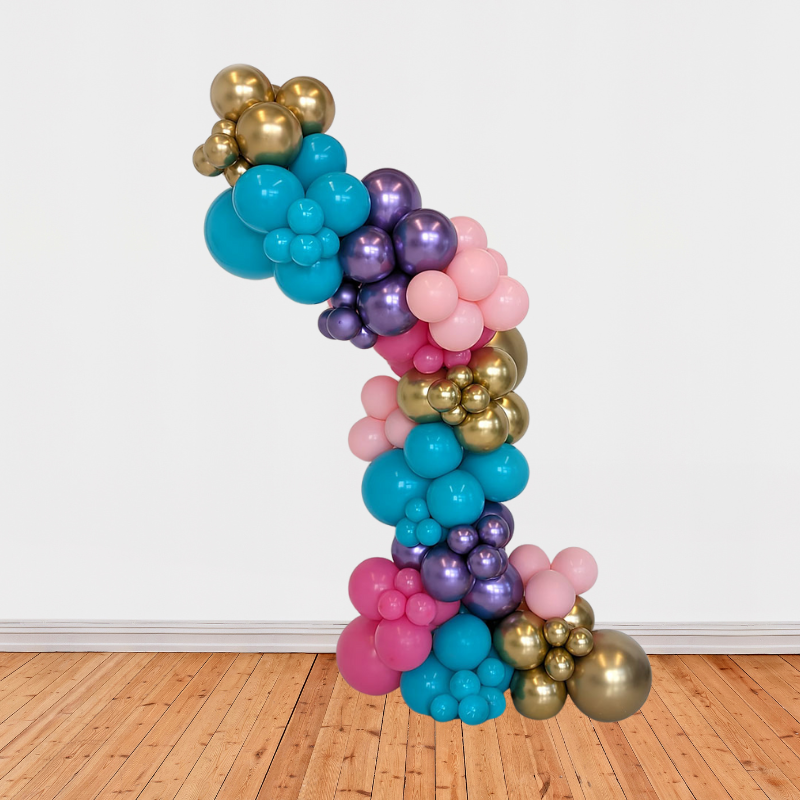 Free Standing Garland