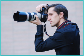 Professional Event Photographer W/ On-Site Photo Printing & Digital Sharing