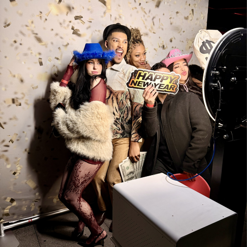 PREMIUM SELFIE BOOTH