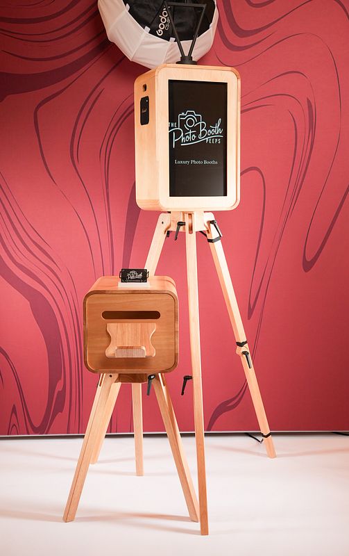 Vintage Heirloom Photo Booth 