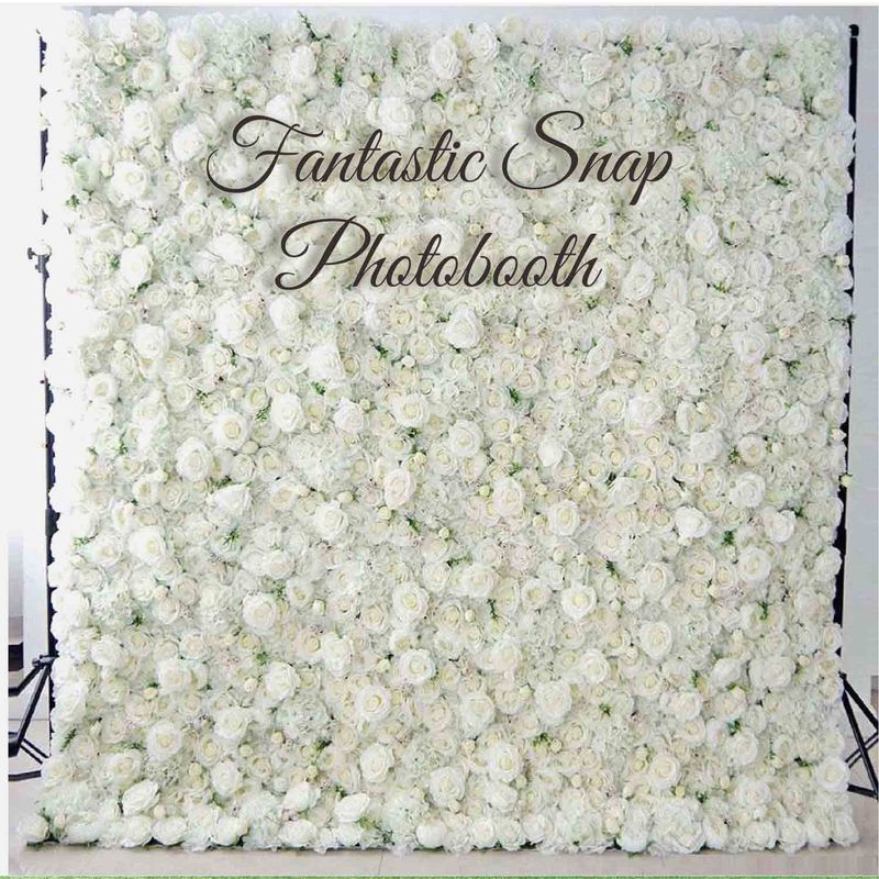 Elegant White Flower Wall