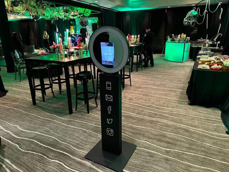 Digital Drop Off Selfie Station