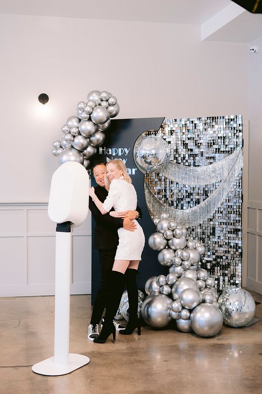 Selfie Digital Drop Off Photo Booth