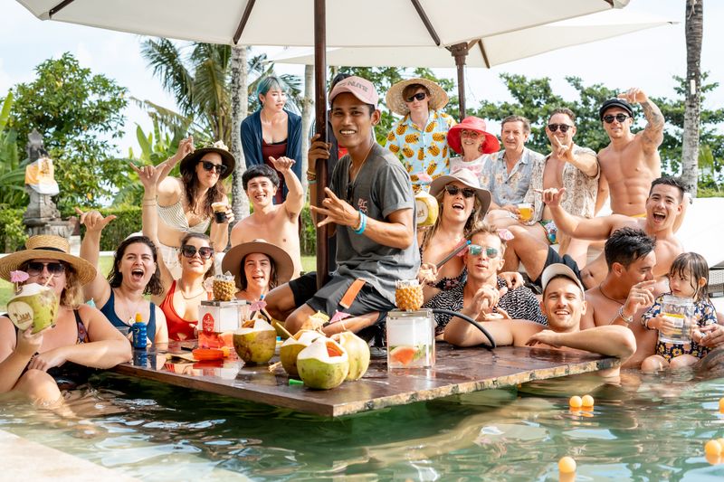 3 HOUR PRIVATE COCKTAIL PARTY / 20 + guests