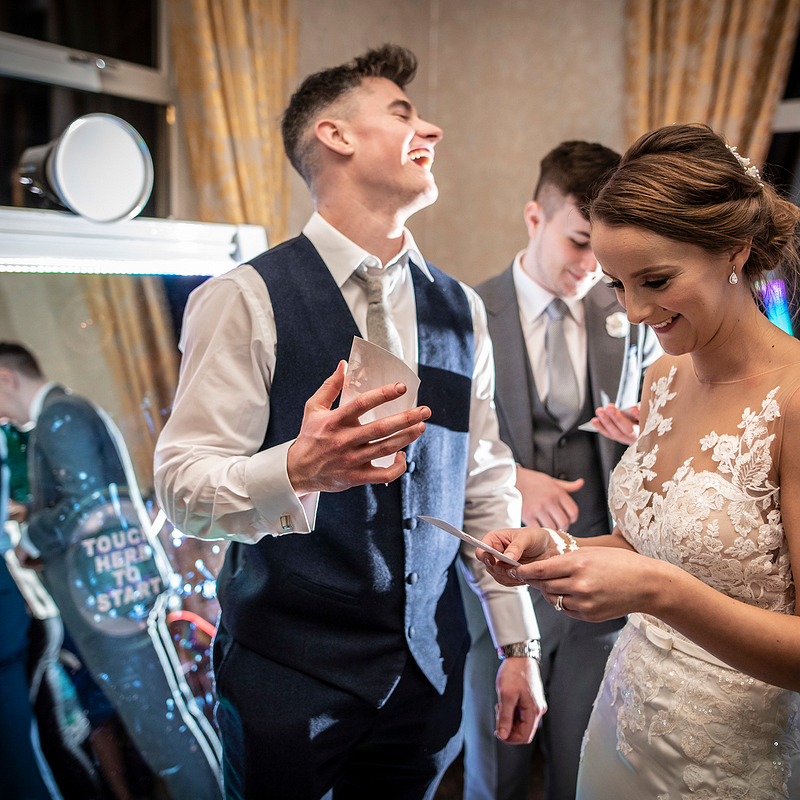 Magic Mirror Wedding Essential Experience