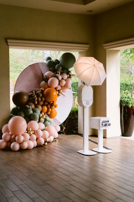 Balloon Decor & Gifts