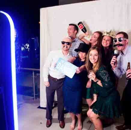 Ooh la la Wedding - Plus 4 Hr Package
