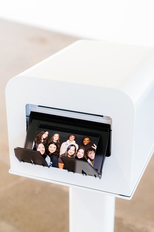 Photo Booth w/ Prints 
