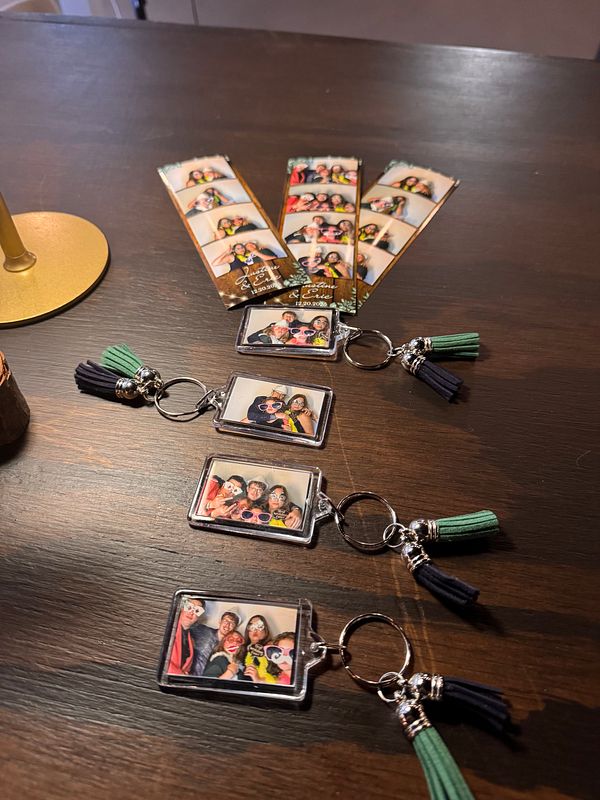 Photo Booth + Keychain Station