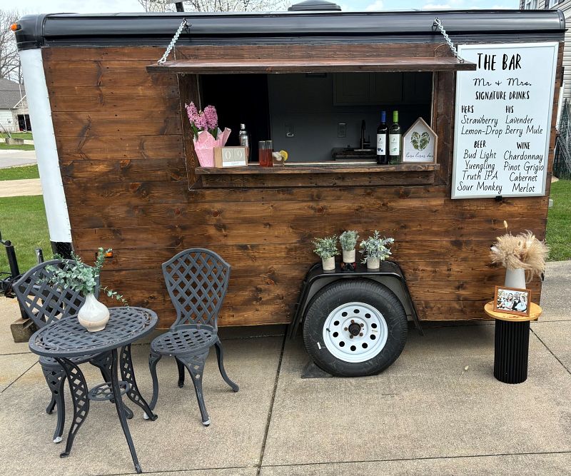 LOak’s Trailer (Indoor or Outdoor Use - Generally Outside)