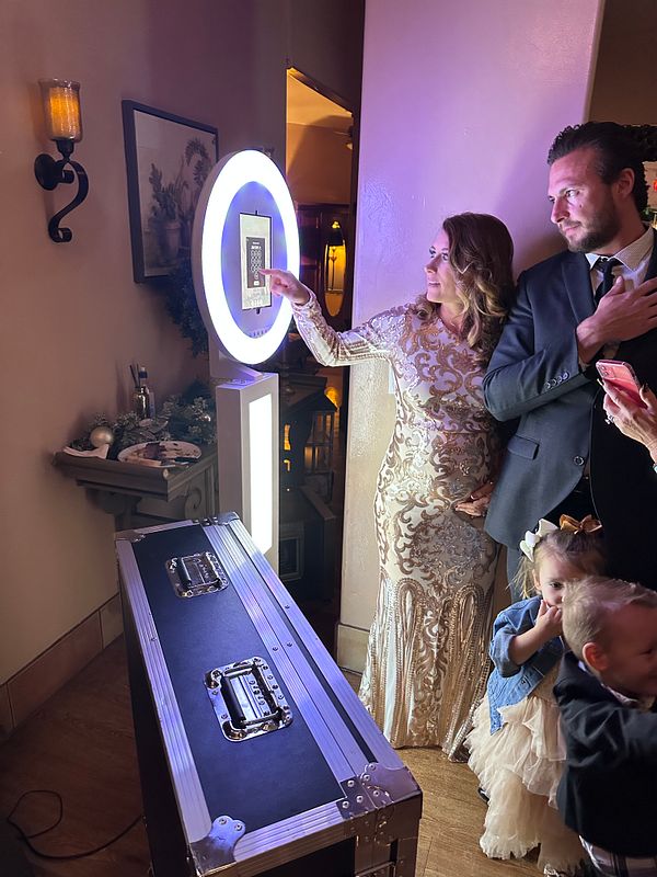 All-Day Drop-Off Photo Booth Package