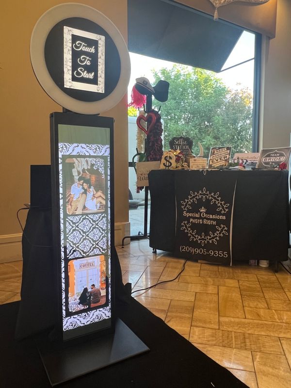 Reflection Photo Booth
