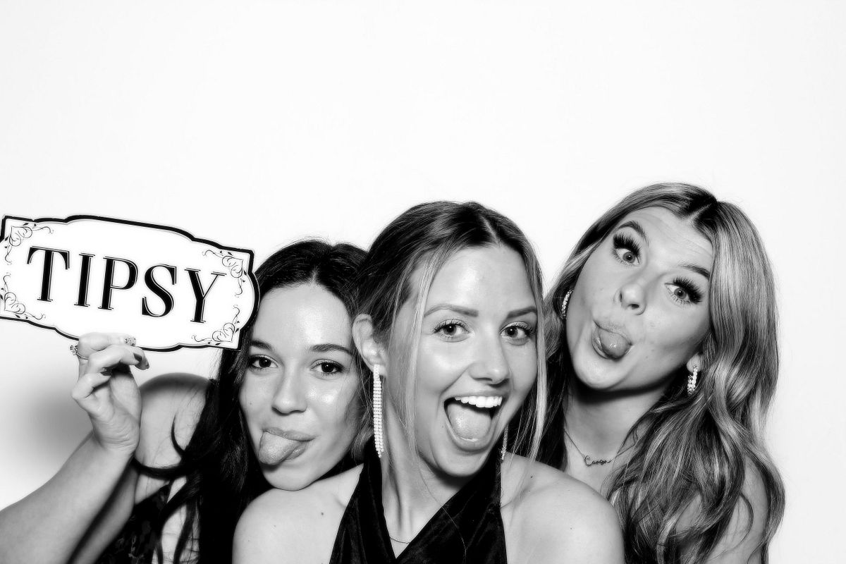 The Glam Booth