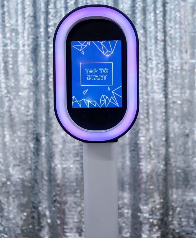 Selfie Booth Full Day Rental (self serve) 