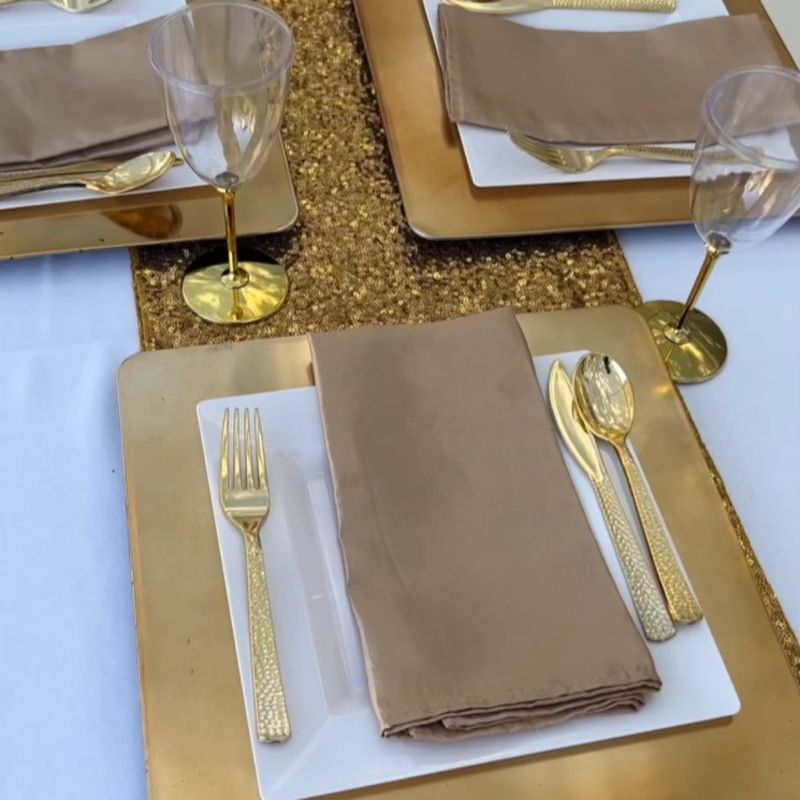 FULL PLACE SETTINGS FOR UP TO 50 GUESTS