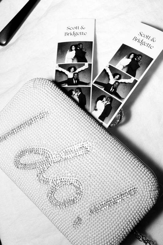 Simply LUXE 2 Hour Social Event with (PRINTS)