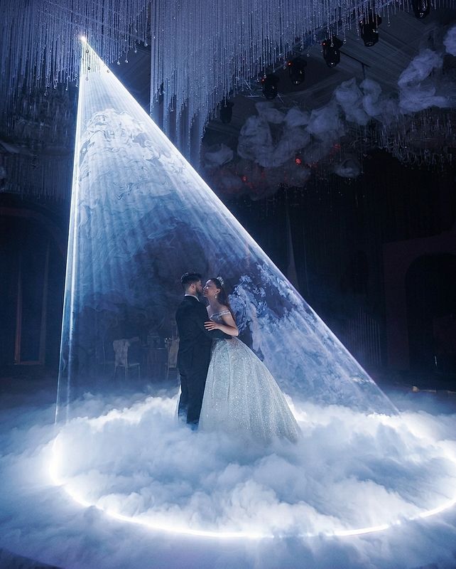 First Dance Laser & Dancing On The Clouds Effect