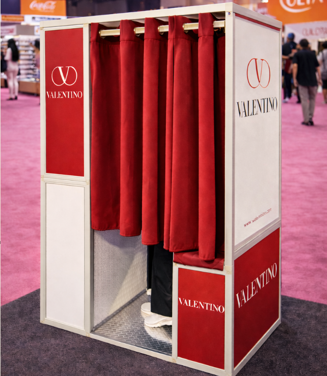 Luxury Enclosed Booth