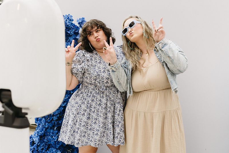 Simply LUXE 2 Hour Social Event (DIGITAL ONLY)