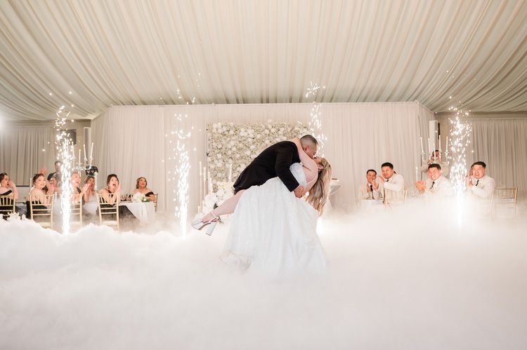 Complete Wedding Atmosphere 