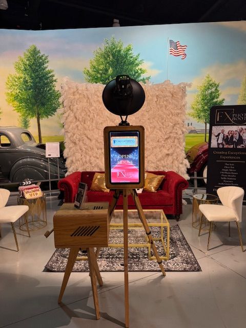 The FX Icon Photo Booth Corporate Experience